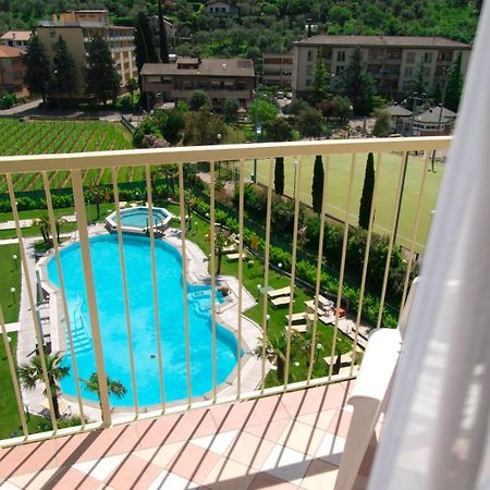 Hotel Savoy Palace - TonelliHotels Riva del Garda Esterno foto