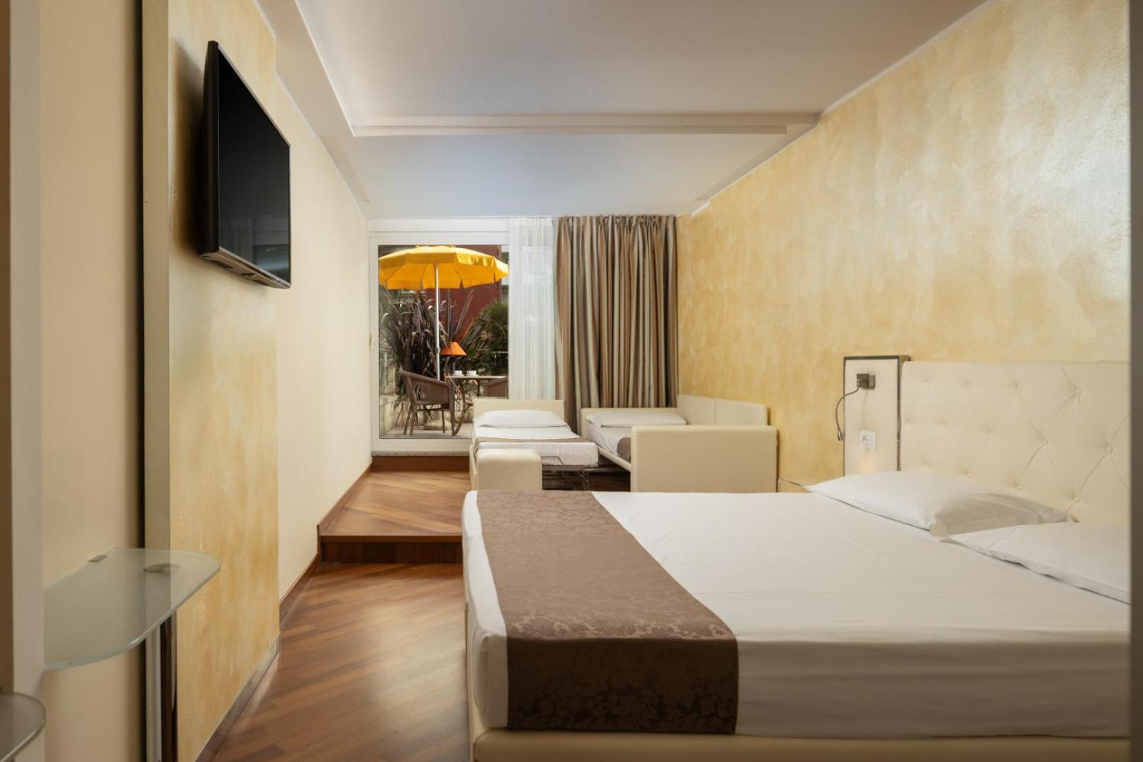Hotel Savoy Palace - TonelliHotels Riva del Garda Camera foto