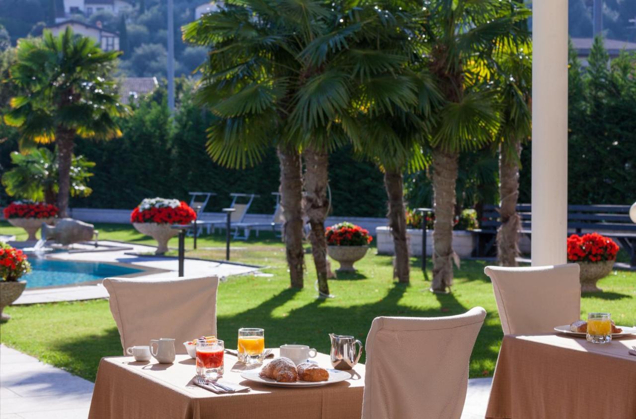 Hotel Savoy Palace - TonelliHotels Riva del Garda Esterno foto